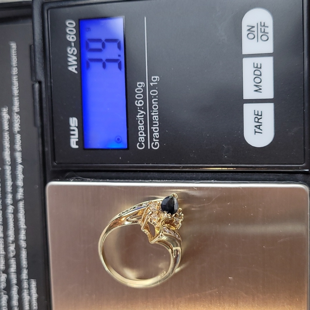 14KT YELLOW GOLD BLUE MARQUIS CUT SAPPHIRE AND DIAMOND RING - Picture 12 of 12